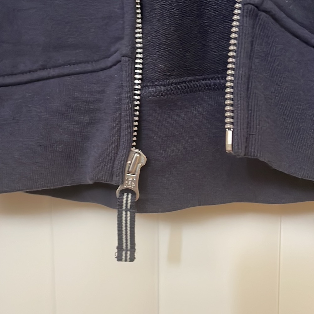 Sweatshirt - Picture 5 of 6